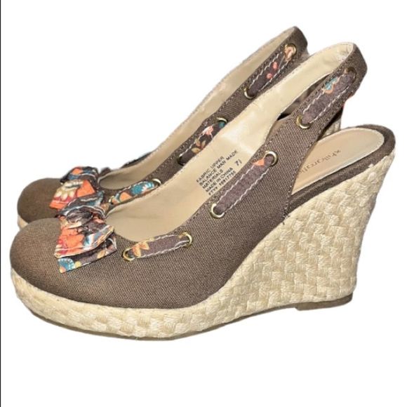 XHILIRATION brown wedges with multicolored bow - Picture 3 of 7